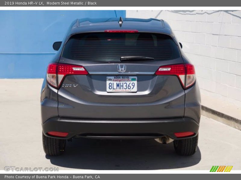 Modern Steel Metallic / Black 2019 Honda HR-V LX