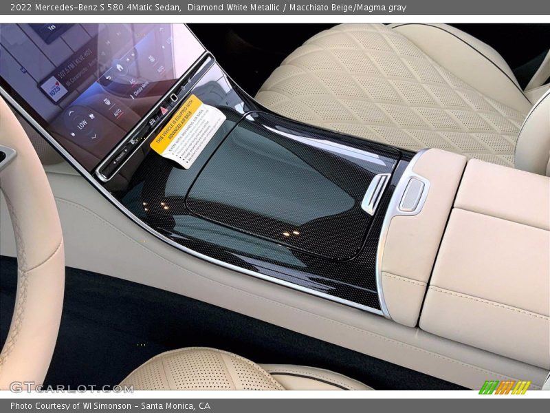 Diamond White Metallic / Macchiato Beige/Magma gray 2022 Mercedes-Benz S 580 4Matic Sedan