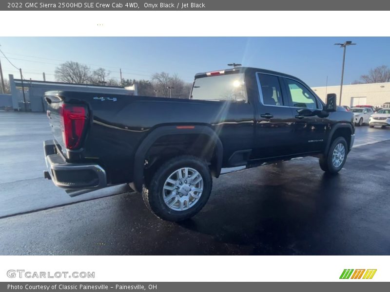 Onyx Black / Jet Black 2022 GMC Sierra 2500HD SLE Crew Cab 4WD