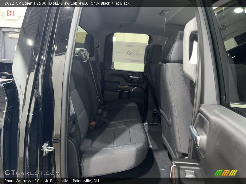 Onyx Black / Jet Black 2022 GMC Sierra 2500HD SLE Crew Cab 4WD