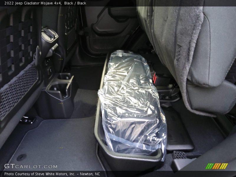 Black / Black 2022 Jeep Gladiator Mojave 4x4