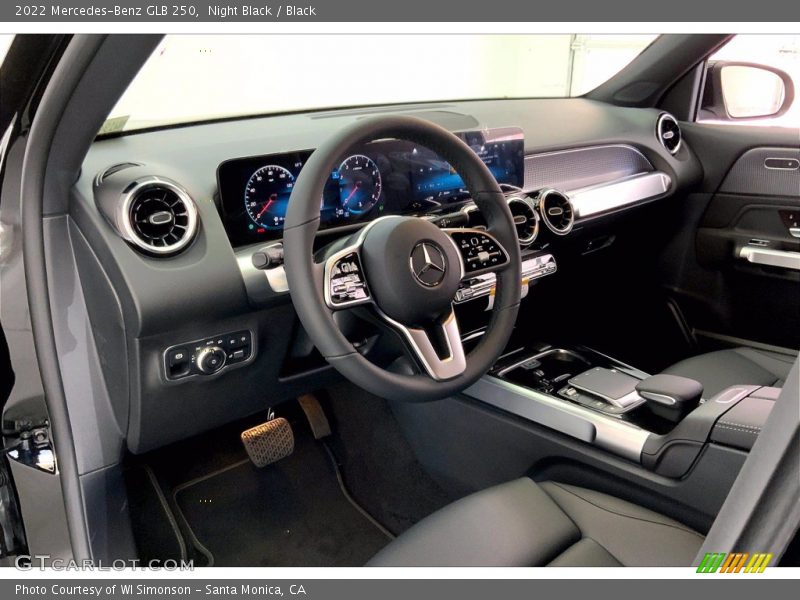 Night Black / Black 2022 Mercedes-Benz GLB 250