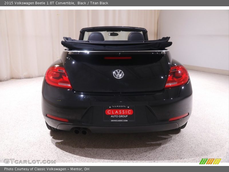 Black / Titan Black 2015 Volkswagen Beetle 1.8T Convertible