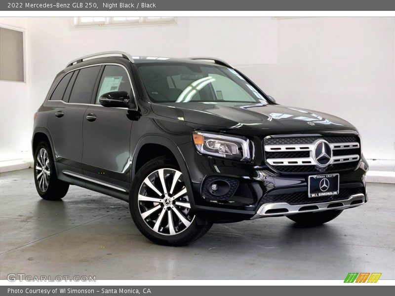 Night Black / Black 2022 Mercedes-Benz GLB 250
