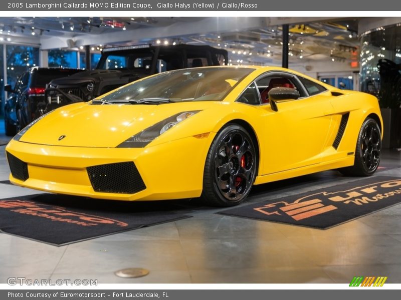 Front 3/4 View of 2005 Gallardo MOMO Edition Coupe