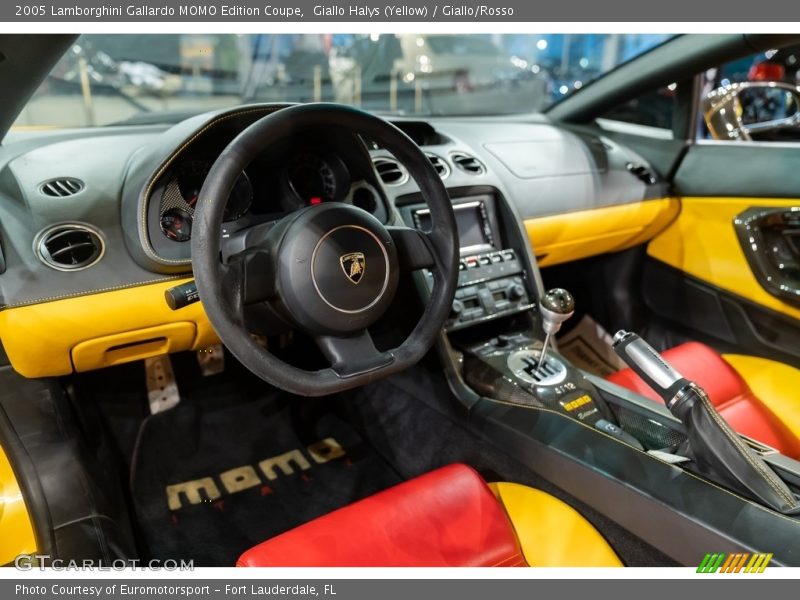  2005 Gallardo MOMO Edition Coupe Giallo/Rosso Interior