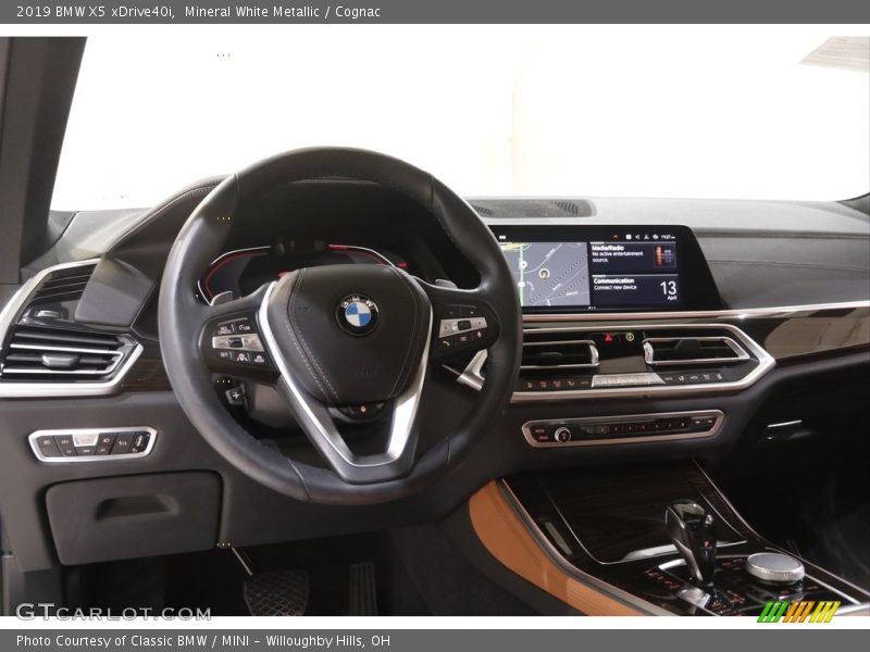 Mineral White Metallic / Cognac 2019 BMW X5 xDrive40i