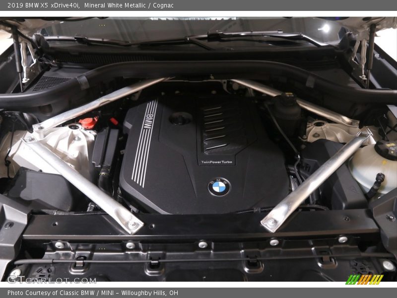 Mineral White Metallic / Cognac 2019 BMW X5 xDrive40i