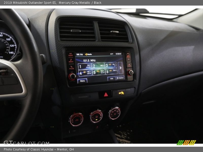 Mercury Gray Metallic / Black 2019 Mitsubishi Outlander Sport ES