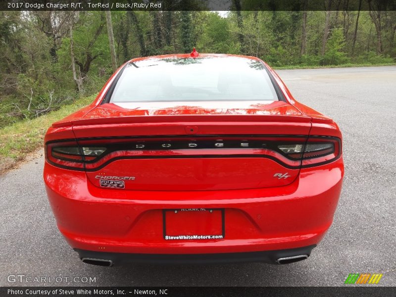 TorRed / Black/Ruby Red 2017 Dodge Charger R/T