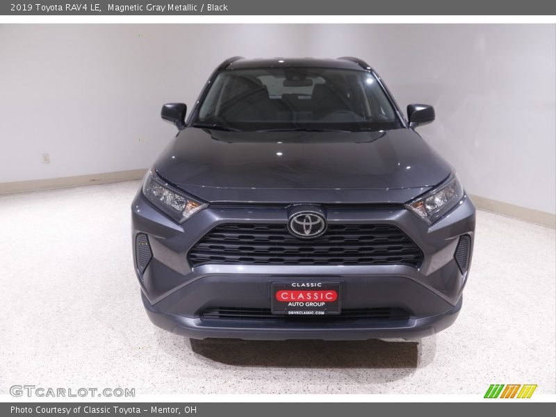 Magnetic Gray Metallic / Black 2019 Toyota RAV4 LE