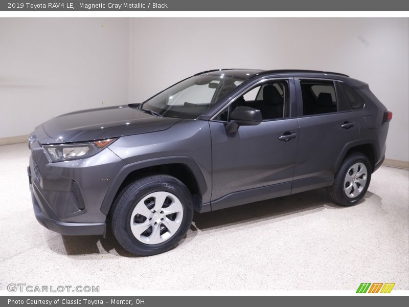 Magnetic Gray Metallic / Black 2019 Toyota RAV4 LE