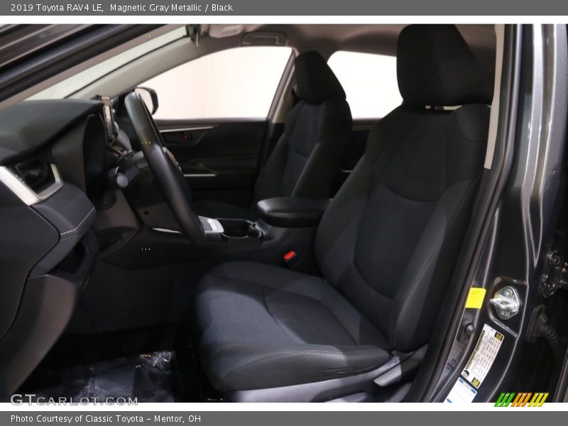 Magnetic Gray Metallic / Black 2019 Toyota RAV4 LE