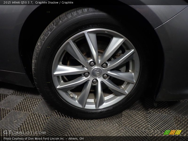 Graphite Shadow / Graphite 2015 Infiniti Q50 3.7