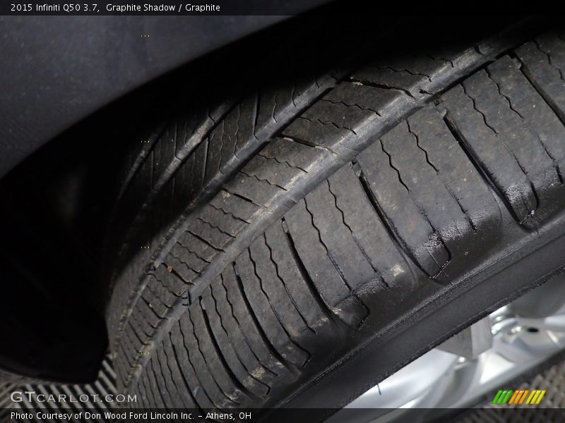 Graphite Shadow / Graphite 2015 Infiniti Q50 3.7