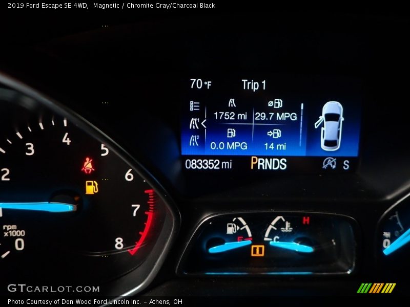 Magnetic / Chromite Gray/Charcoal Black 2019 Ford Escape SE 4WD