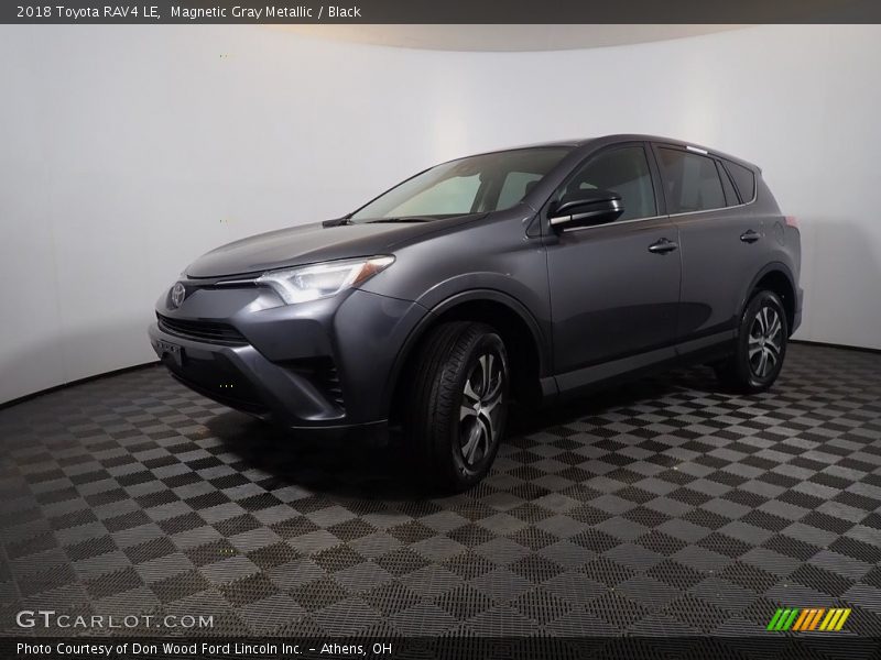Magnetic Gray Metallic / Black 2018 Toyota RAV4 LE