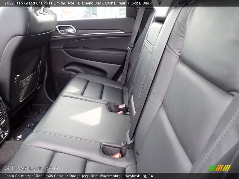 Diamond Black Crystal Pearl / Global Black 2022 Jeep Grand Cherokee Limited 4x4