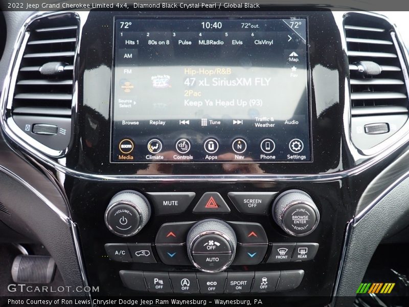 Diamond Black Crystal Pearl / Global Black 2022 Jeep Grand Cherokee Limited 4x4
