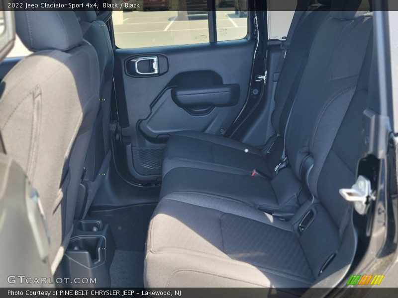 Black / Black 2022 Jeep Gladiator Sport 4x4