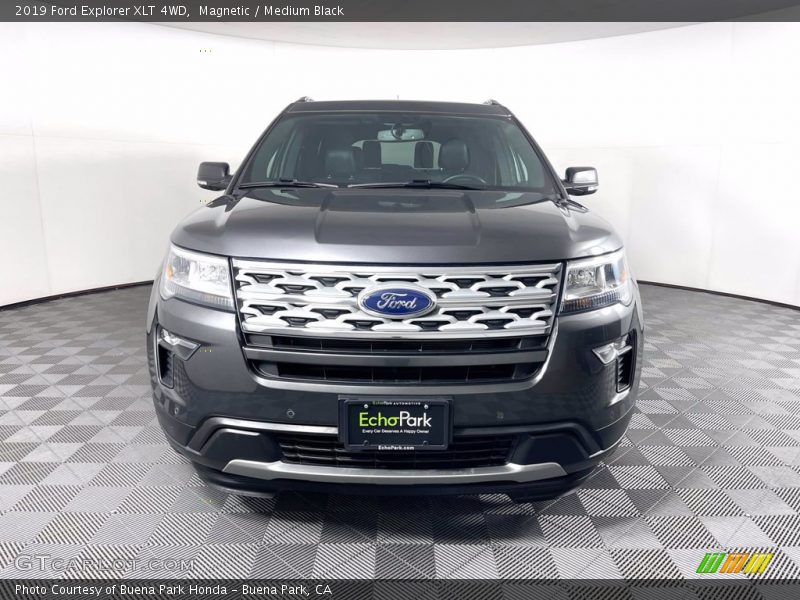 Magnetic / Medium Black 2019 Ford Explorer XLT 4WD