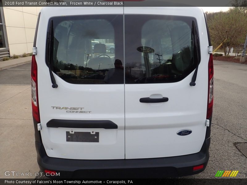 Frozen White / Charcoal Black 2018 Ford Transit Connect XL Van
