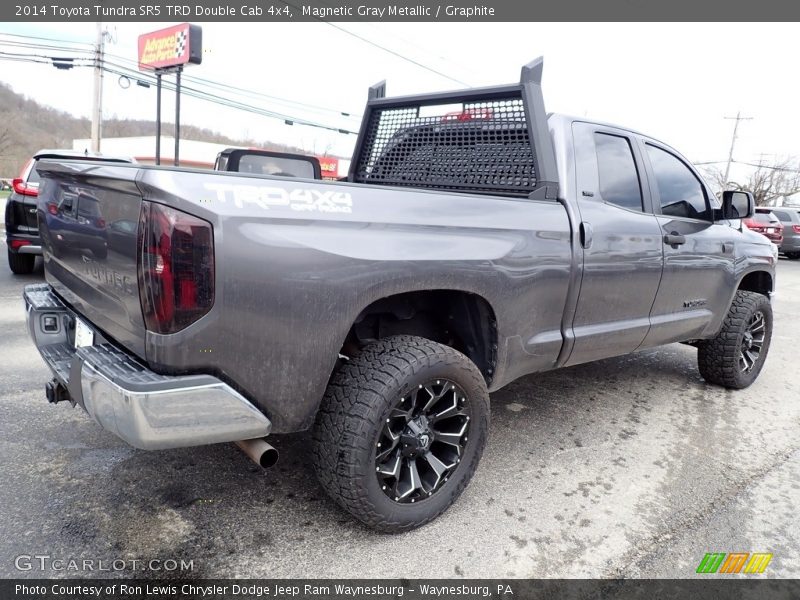 Magnetic Gray Metallic / Graphite 2014 Toyota Tundra SR5 TRD Double Cab 4x4