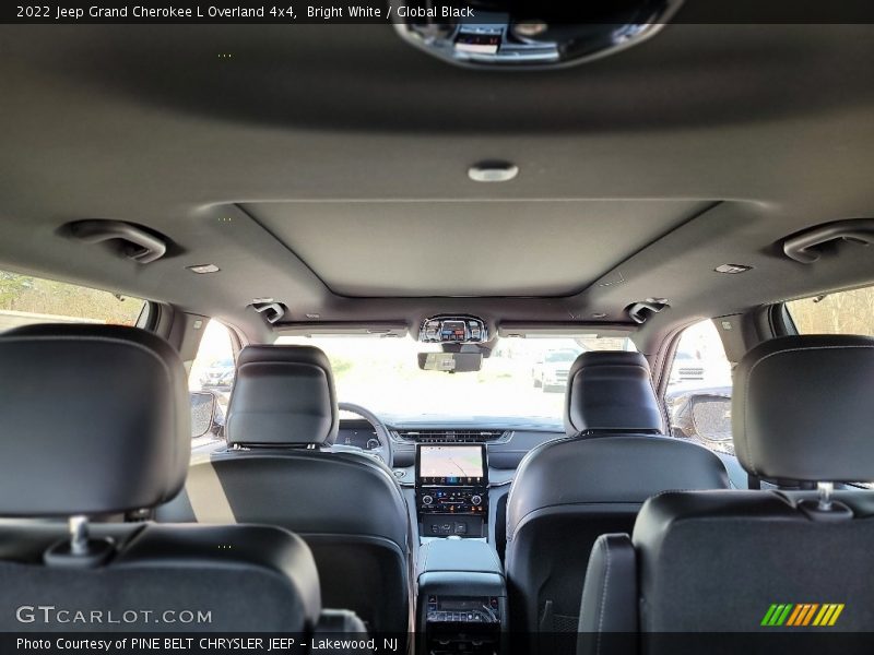Bright White / Global Black 2022 Jeep Grand Cherokee L Overland 4x4
