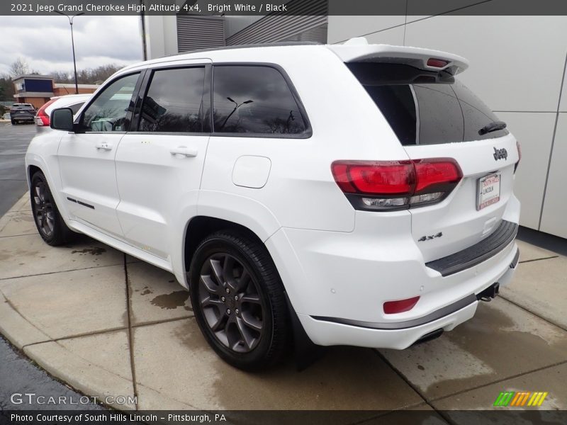 Bright White / Black 2021 Jeep Grand Cherokee High Altitude 4x4