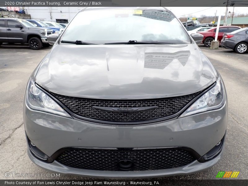 Ceramic Grey / Black 2020 Chrysler Pacifica Touring