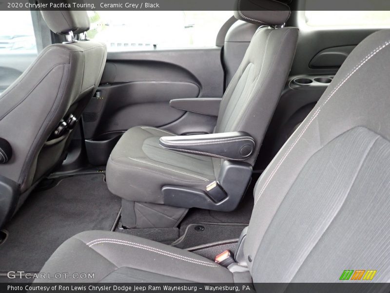 Ceramic Grey / Black 2020 Chrysler Pacifica Touring