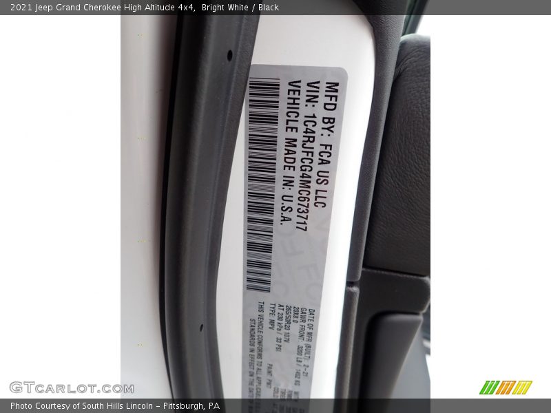 Bright White / Black 2021 Jeep Grand Cherokee High Altitude 4x4