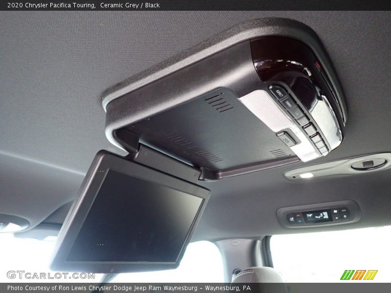 Ceramic Grey / Black 2020 Chrysler Pacifica Touring