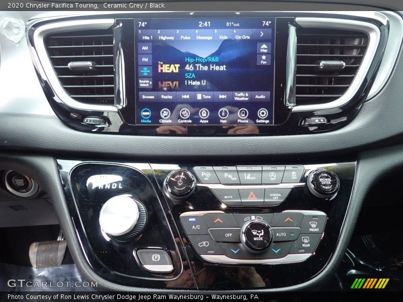 Ceramic Grey / Black 2020 Chrysler Pacifica Touring