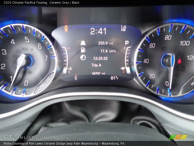 Ceramic Grey / Black 2020 Chrysler Pacifica Touring