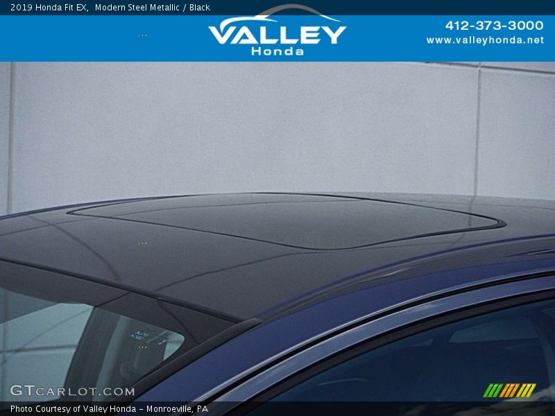 Modern Steel Metallic / Black 2019 Honda Fit EX