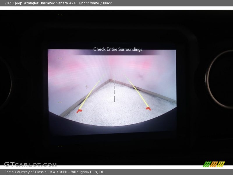 Bright White / Black 2020 Jeep Wrangler Unlimited Sahara 4x4
