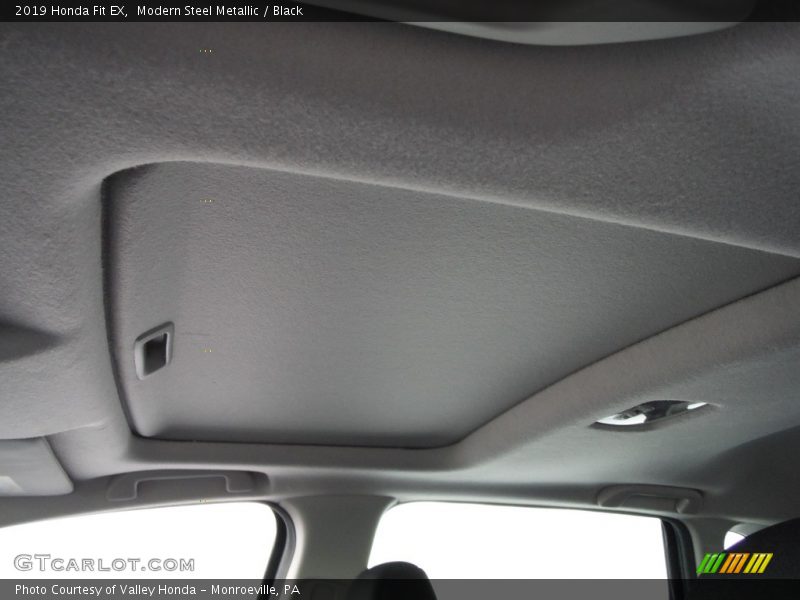 Modern Steel Metallic / Black 2019 Honda Fit EX