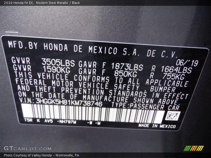 Modern Steel Metallic / Black 2019 Honda Fit EX
