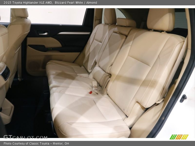 Blizzard Pearl White / Almond 2015 Toyota Highlander XLE AWD