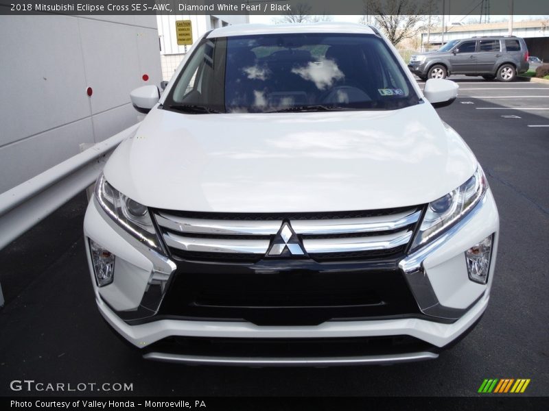 Diamond White Pearl / Black 2018 Mitsubishi Eclipse Cross SE S-AWC