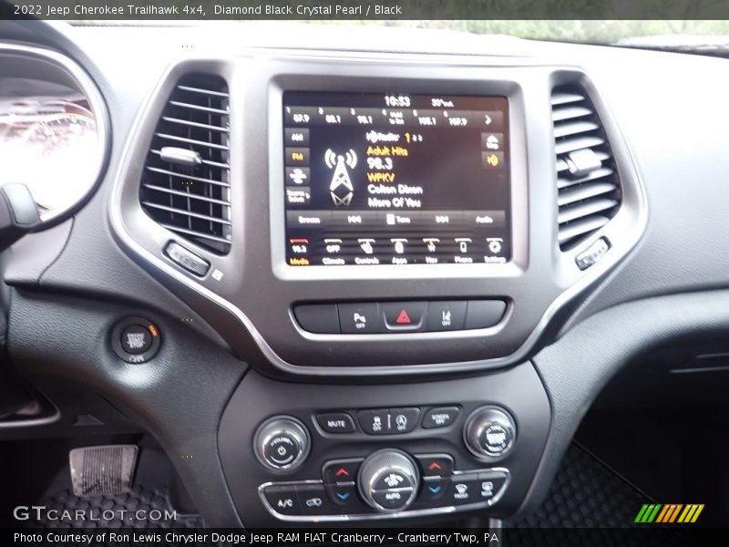 Diamond Black Crystal Pearl / Black 2022 Jeep Cherokee Trailhawk 4x4