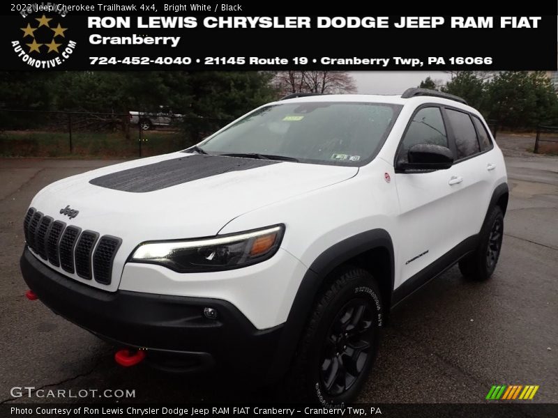 Bright White / Black 2022 Jeep Cherokee Trailhawk 4x4