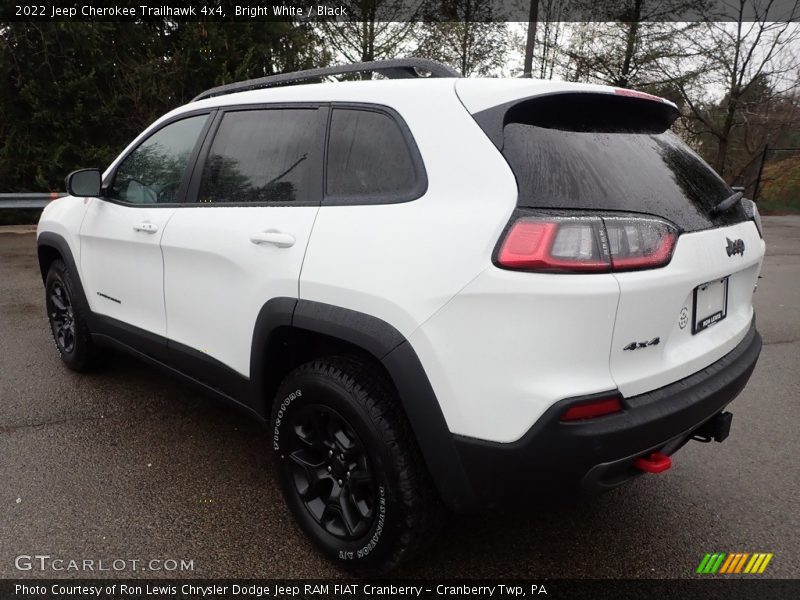 Bright White / Black 2022 Jeep Cherokee Trailhawk 4x4
