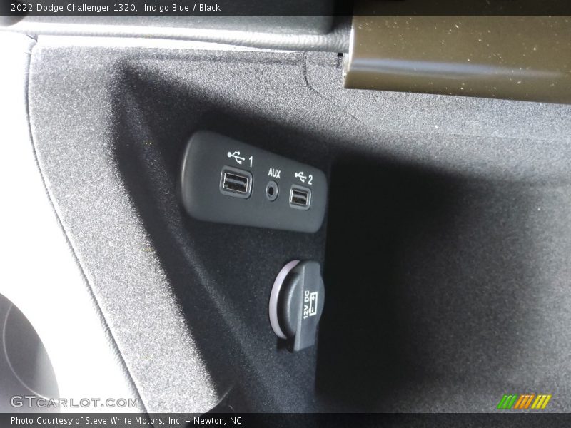 Indigo Blue / Black 2022 Dodge Challenger 1320