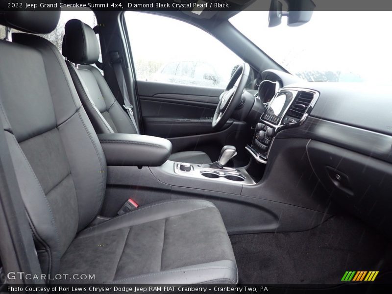 Diamond Black Crystal Pearl / Black 2022 Jeep Grand Cherokee Summit 4x4