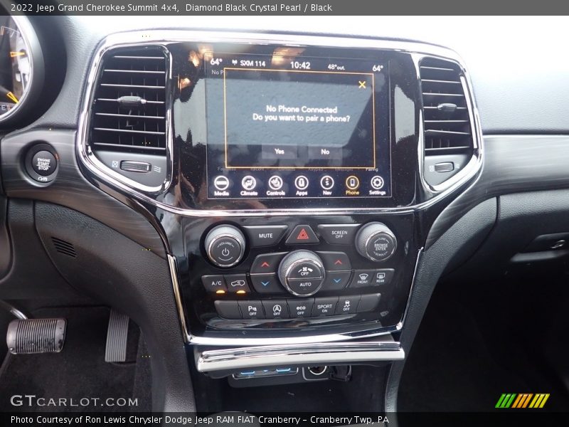 Diamond Black Crystal Pearl / Black 2022 Jeep Grand Cherokee Summit 4x4