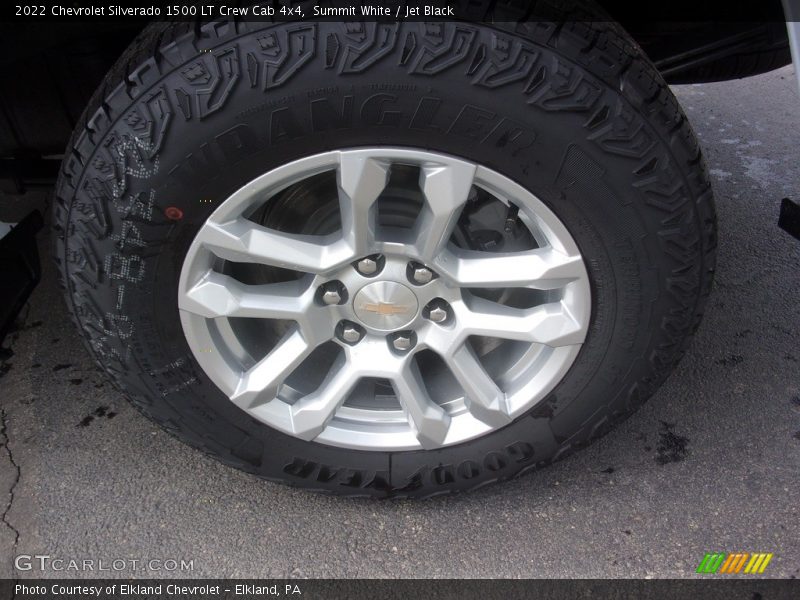 Summit White / Jet Black 2022 Chevrolet Silverado 1500 LT Crew Cab 4x4