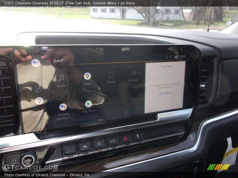 Summit White / Jet Black 2022 Chevrolet Silverado 1500 LT Crew Cab 4x4
