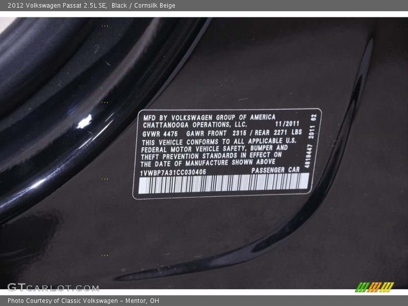 Black / Cornsilk Beige 2012 Volkswagen Passat 2.5L SE